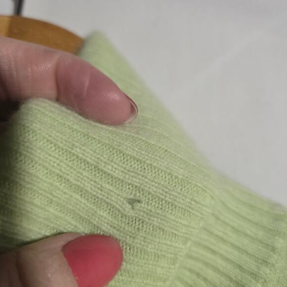 Griffen Cashmere Lime Turtle Neck Spring Bright Minimalist Cozy Pullover P XL - Picture 3 of 6